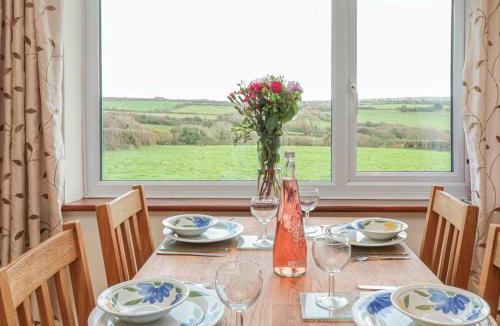 Saint Gennys House | Little Lanes