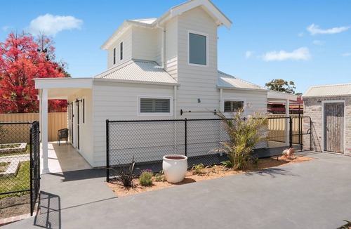 Callala Beach House | Little Lewis - Romantic Getaway