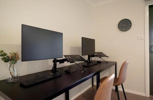 Dubbo Villa | Little Manhattan - Dubbo