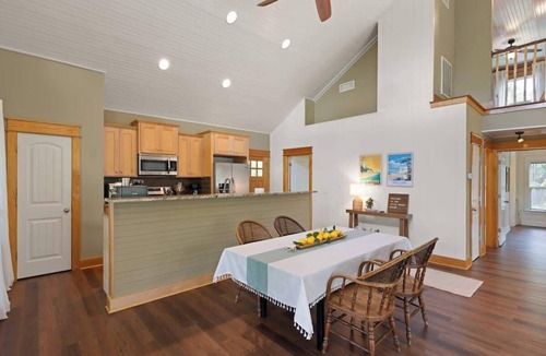 Waverly House | Little Marsh House