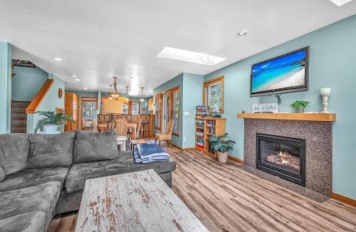 Shorepine Village House | Little Mermaid