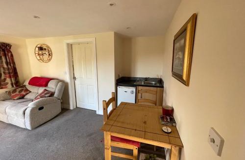 Shoscombe Apartment | Little Nauvoo, Near Bath