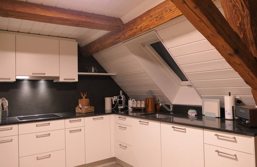 Teufenthal Apartment | Little Nest - Nature & tranquillity between lakes & castles
