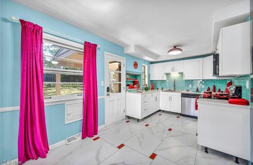 University Heights Villa | Little Paris- In Affluent University HTS