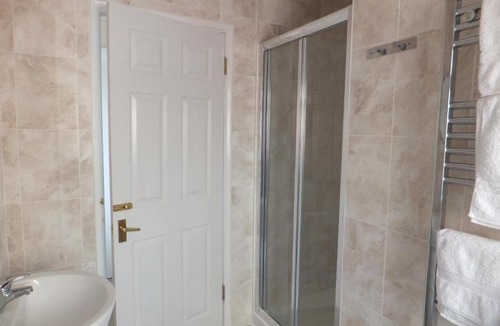 Sandown House | Little Parklands