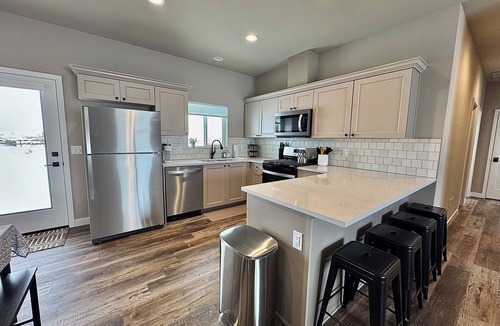 Pinedale House | Little Peaks