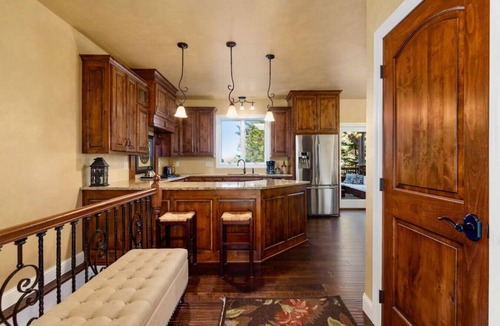 Crosslake House | Little Pine Lodge on the Whitefish Chain - 5BR Sleeps 16