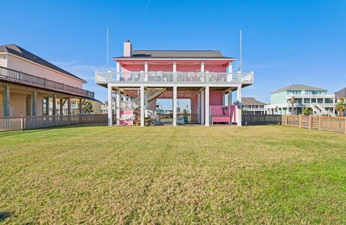 Crystal Beach House | Little Pink House Home