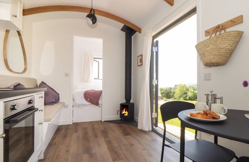 Chysauster Cottage | Little Pip