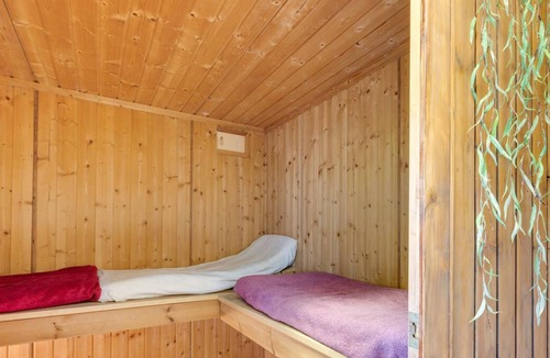 Heathfield House | Little Ponds in Heathfield