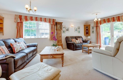 Heathfield House | Little Ponds in Heathfield