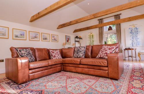 Bilting House | Little Pontus