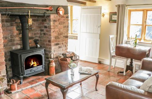 Clows Top House | Little Pound House