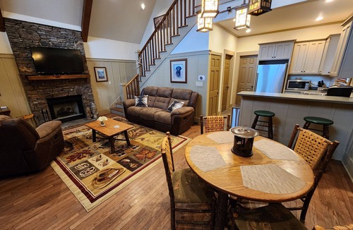 Heber Springs Cabin | Little Red River Waterfront Cabin for a perfect fishing getaway!