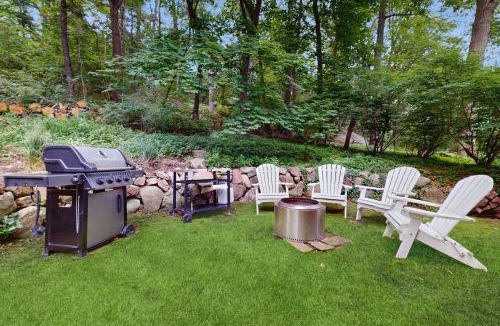 Gloucester House | Little River Retreat