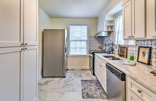 Midtown Cottage | Little Rock Home ~ 5 Mi to Downtown!