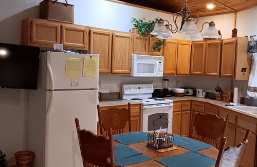 Spruce Pine House | little round house