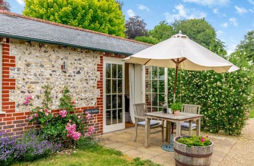 East Dean and Friston House | Little Scarlet