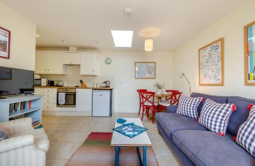 East Dean and Friston House | Little Scarlet