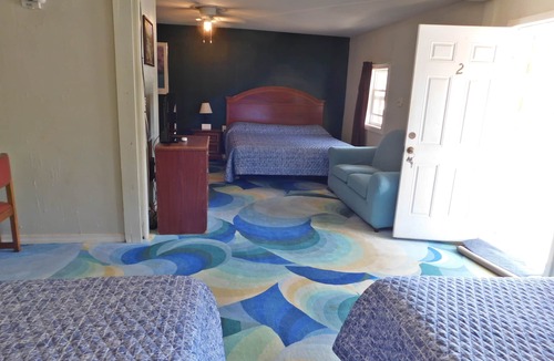 Murfreesboro Hotel | Little Shamrock Motel A1