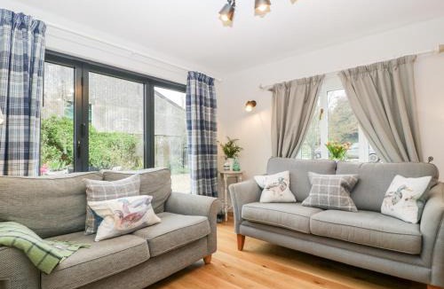 Blandford Saint Mary House | Little Stables Cottage
