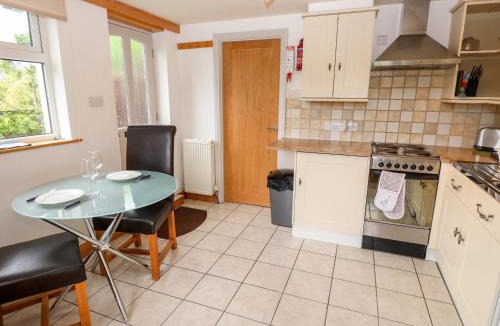 Ambleside House | Little Stone Howe