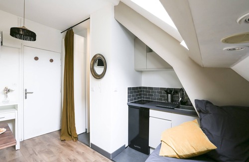 Centre Apartment | Little Sweet Home Rennes historic center studette 15 m²