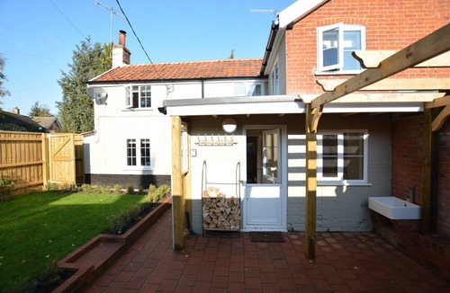 Melton Cottage | Little Turnpike Cottage, Melton