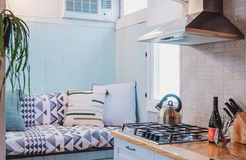 Drummond North House | Little Vineyard Caboose