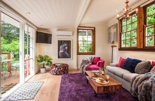 Tecoma House | Little Violet