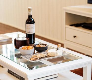 Maleny Apartment | Little White Chapel Maleny