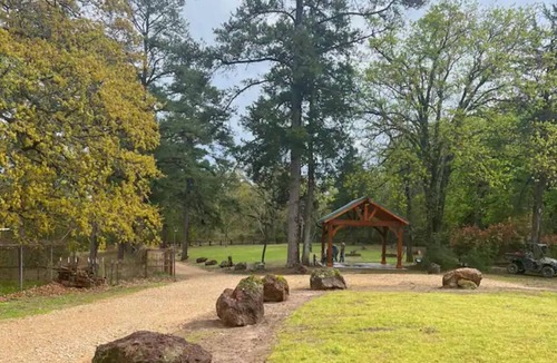 Avinger Cabin | Littlecreek: Rustic cabin get away.