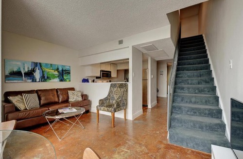 Downtown Austin Apartment | Littlefield Lofts #707