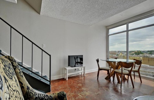 Downtown Austin Apartment | Littlefield Lofts #707