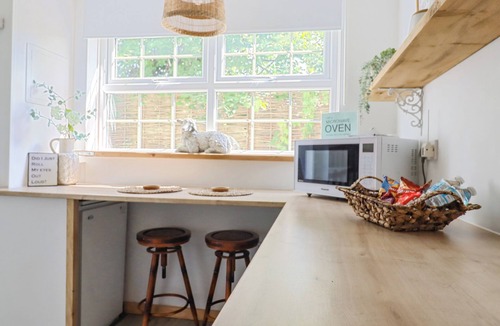 Woodbridge Cottage | Littles Limes