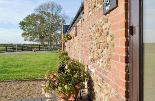 Foxley Cottage | Littlewood Barn - UKC3737