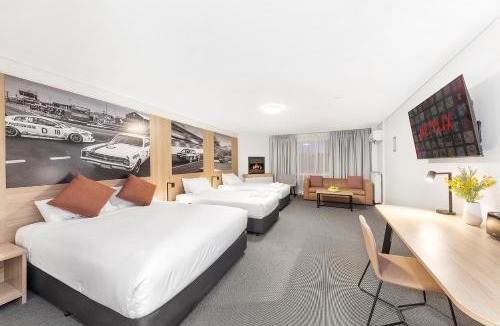 Bathurst Hotel | Littomore Hotel on Stewart, Bathurst