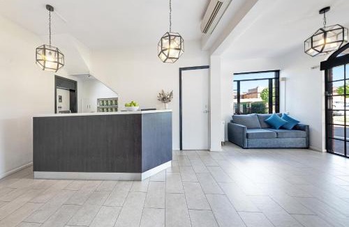 Bathurst Apartment | Littomore Suites Bathurst