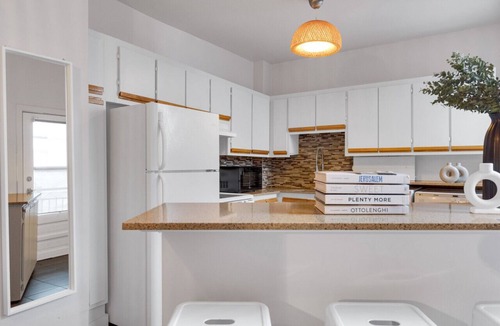Plateau Mont Royal Apartment | LiV MTL Avenue-1277 3BR Suite Rooftop & BBQ Downtown Montreal
