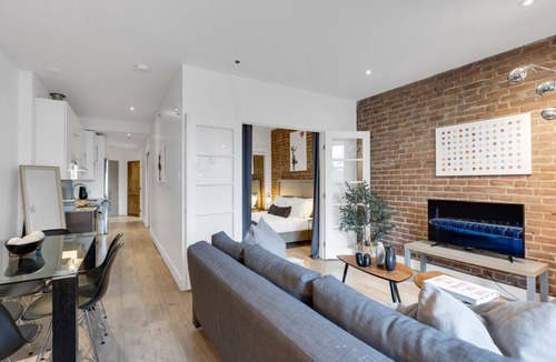 Downtown Montreal Apartment | LiV MTL Downtown-401 | Spacious 2BR Suite Montreal