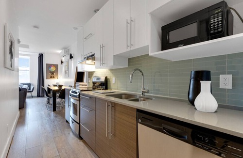 Downtown Montreal Apartment | LiV MTL Downtown-401 | Spacious 2BR Suite Montreal