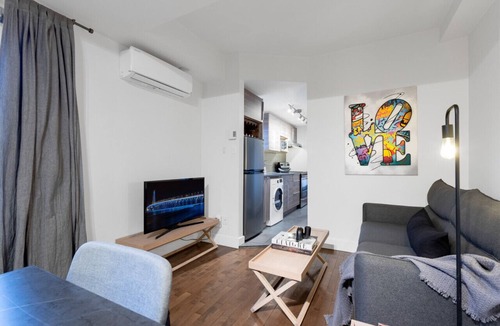 Plateau Mont Royal Apartment | LiV MTL Modern 1BR Suite + Rooftop F1 Grand Prix