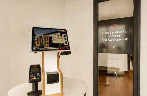 San Marcos Hotel | LivAway Suites Austin-San Marcos