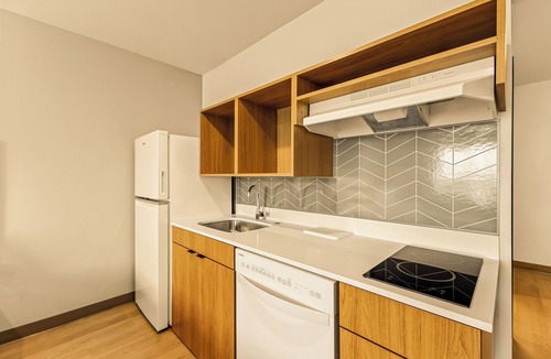 San Marcos Hotel | LivAway Suites Austin San Marcos