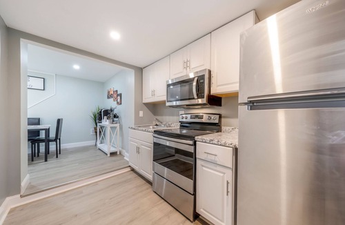 Hillandale House | Live and Work Near DC