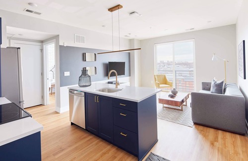 Fishtown House | Live Artfully in This 2BR Stay