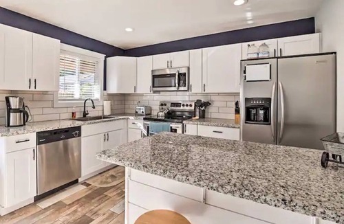 Agate Beach House | Live at the Beach - Digital Nomad/Relocating