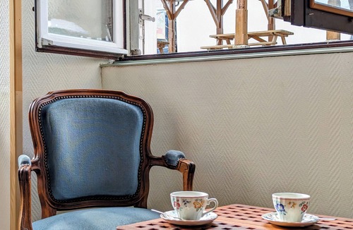 La Carneille House | Live in a beautiful Normandy village