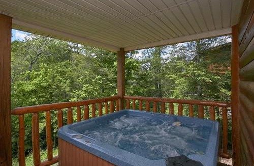 Cosby House | Live, Laugh, Love Pool Lodge