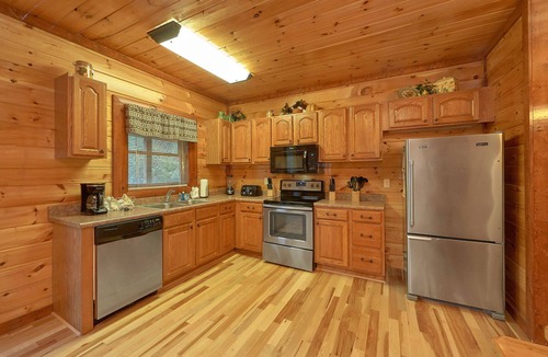 Cosby Cabin | Live, Laugh, Love Pool Lodge: Indoor Pool, Theater
